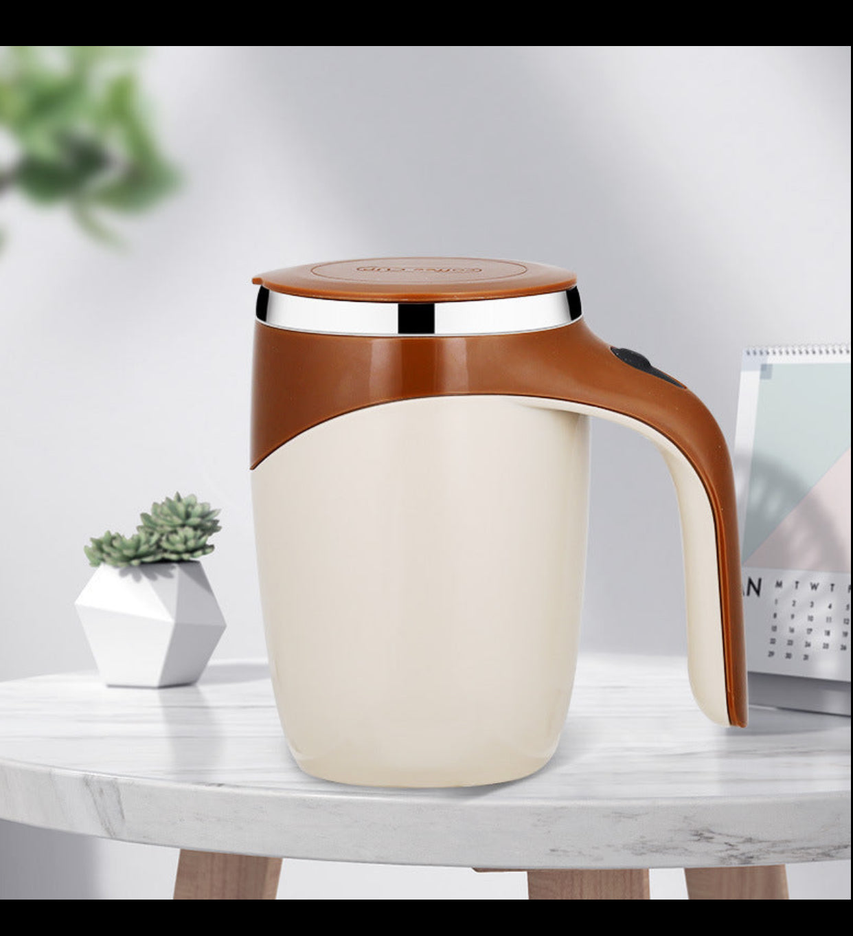 Automatic Stirring Coffee Cup